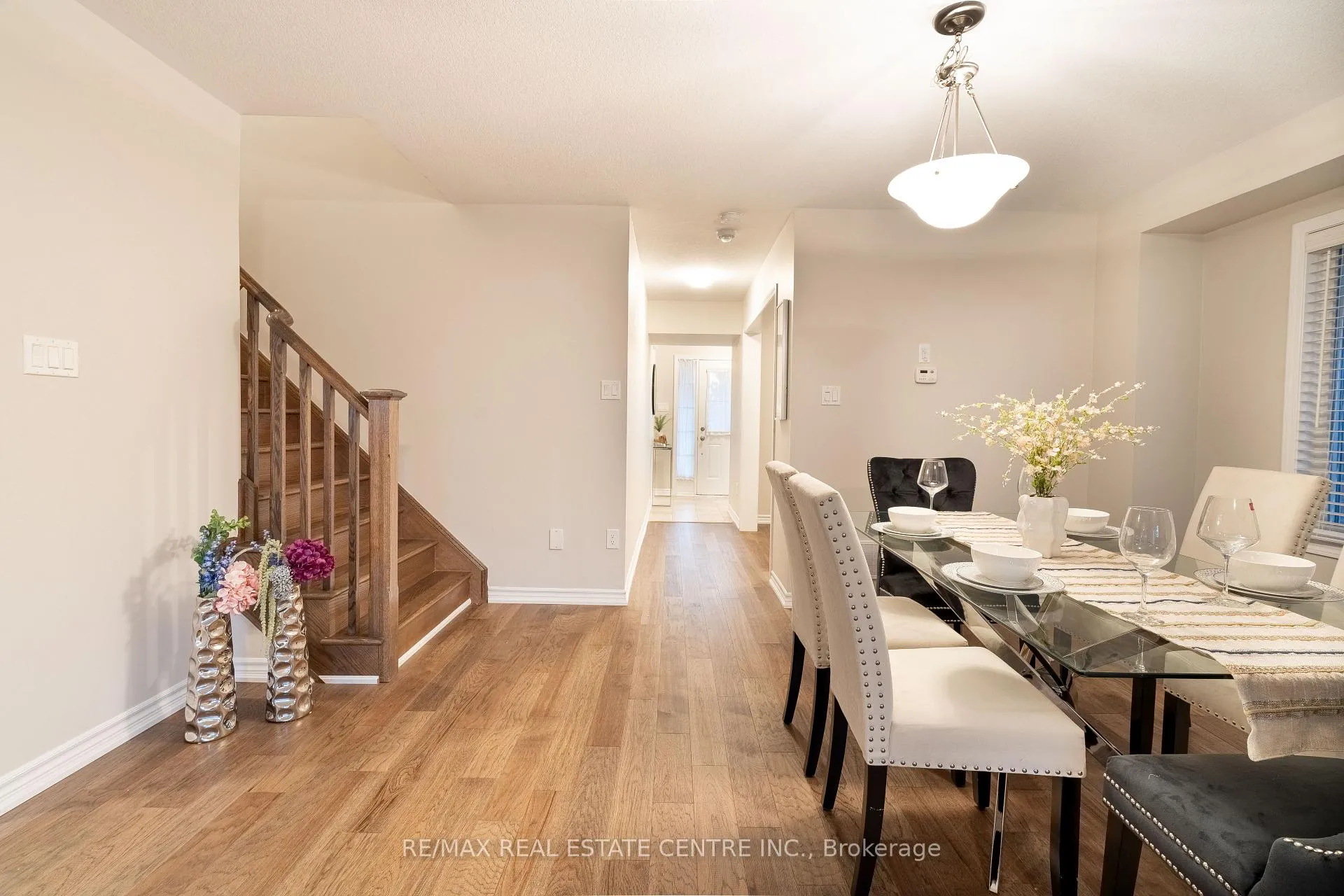 Photo 10 of 37 Blue Oak Street, Kitchener, Rosenburg — HOMEH