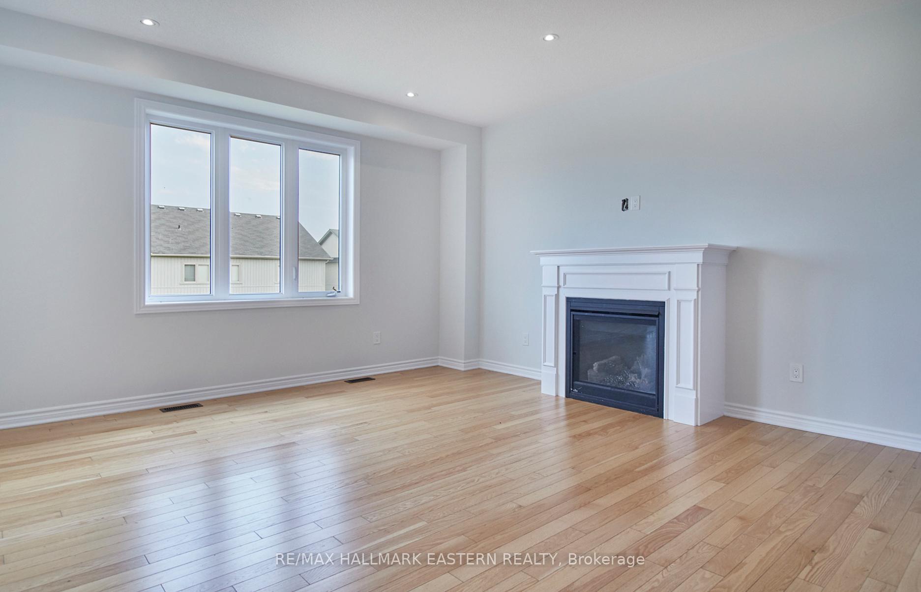 Photo 8 of 49 Northhill Avenue, Cavan Monaghan, Cavan Twp — HOMEH