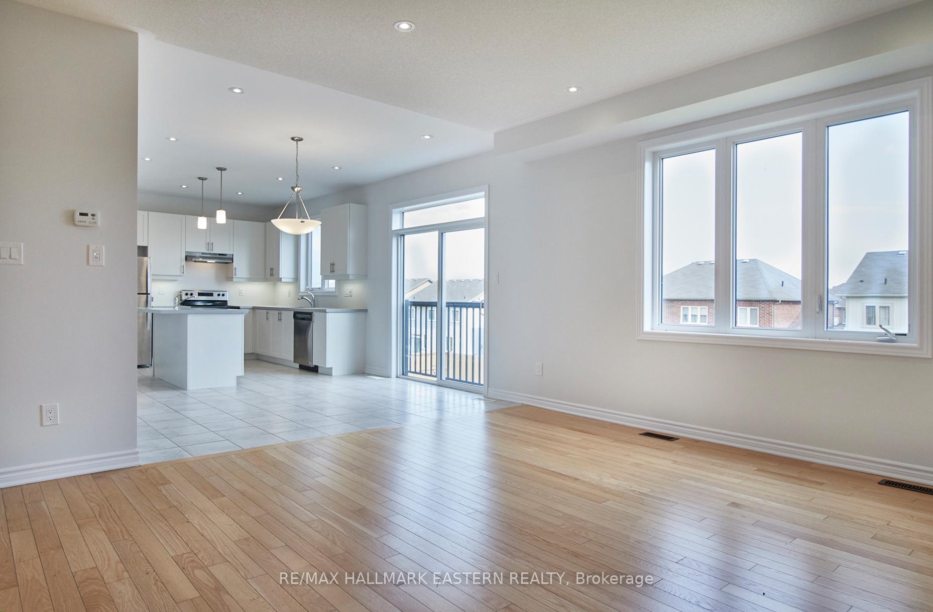 Photo 9 of 49 Northhill Avenue, Cavan Monaghan, Cavan Twp — HOMEH