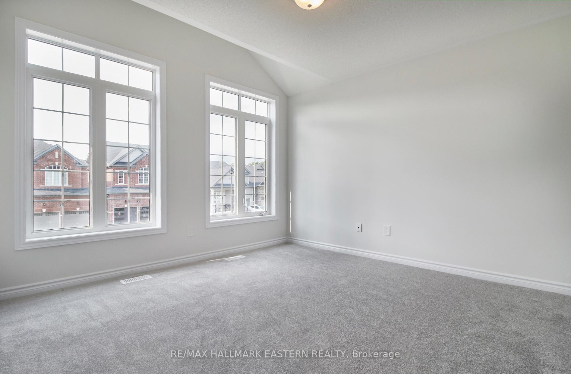 Photo 23 of 49 Northhill Avenue, Cavan Monaghan, Cavan Twp — HOMEH