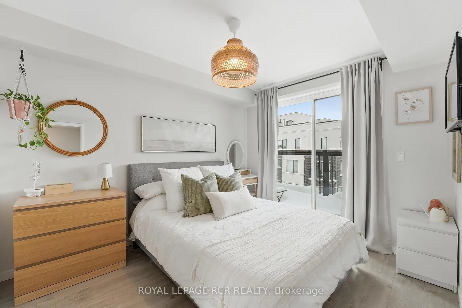 Photo 17 of Unit 36, 200 Alex Gardner Circle, Aurora, Aurora Village — HOMEH