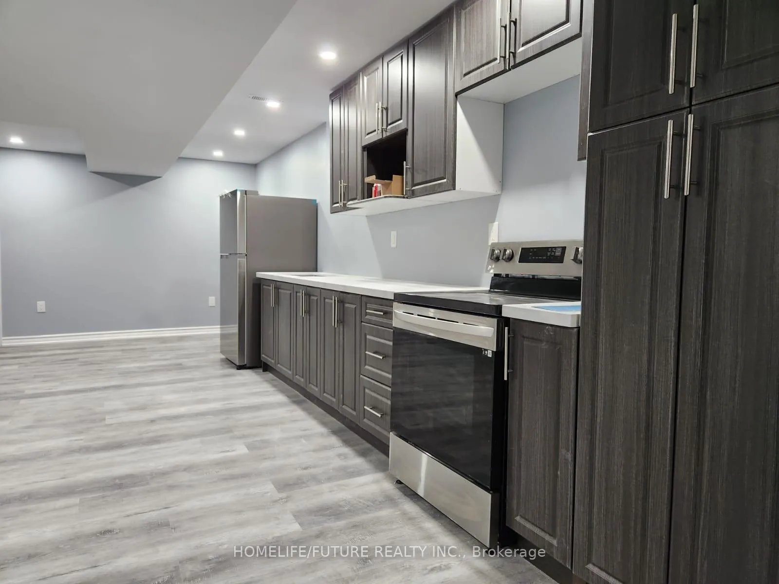 Photo 5 of 1336 Apollo Street, Oshawa, Eastdale — HOMEH