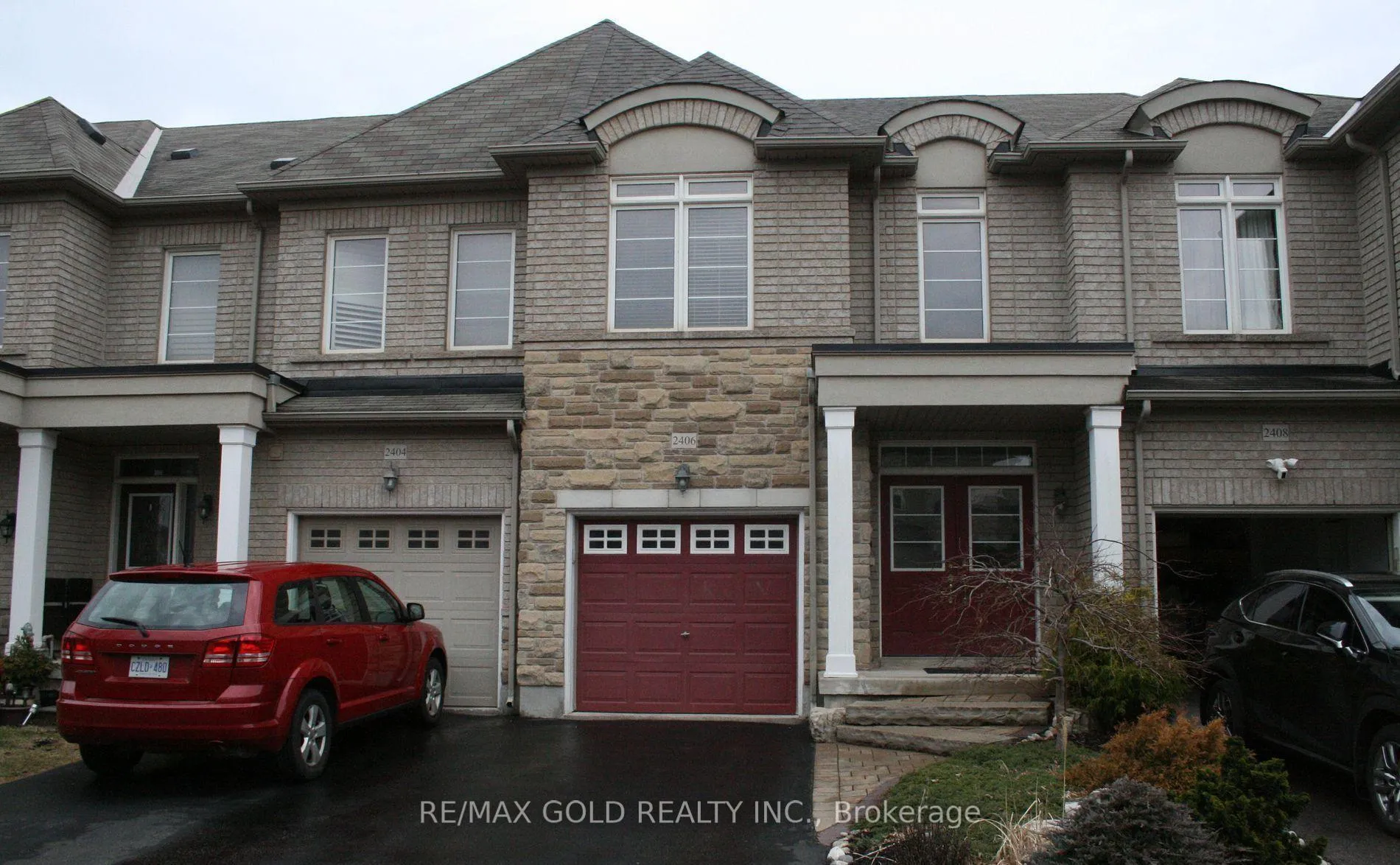 Front of 2406 Old Brompton Way