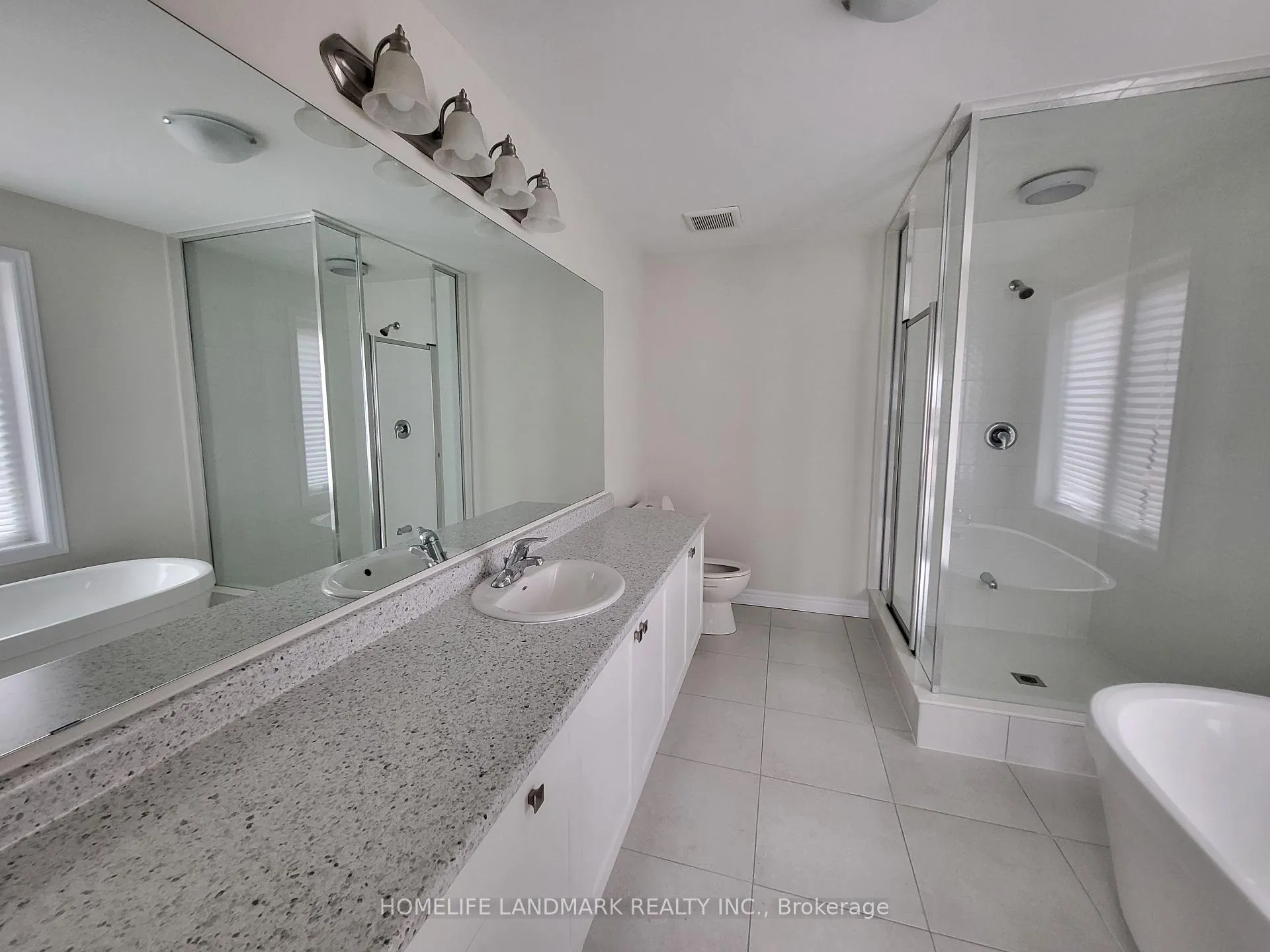 Photo 15 of 33 Gillivary Drive, Whitby, Rural Whitby — HOMEH