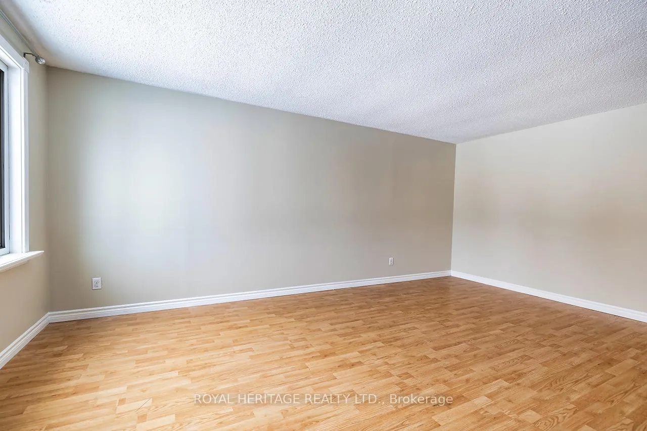 Photo 5 of Unit Main, 520 Capilano Court, Oshawa, Donevan — HOMEH