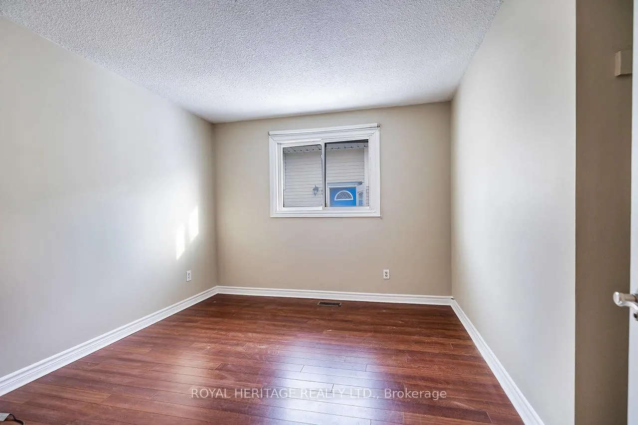 Photo 9 of Unit Main, 520 Capilano Court, Oshawa, Donevan — HOMEH