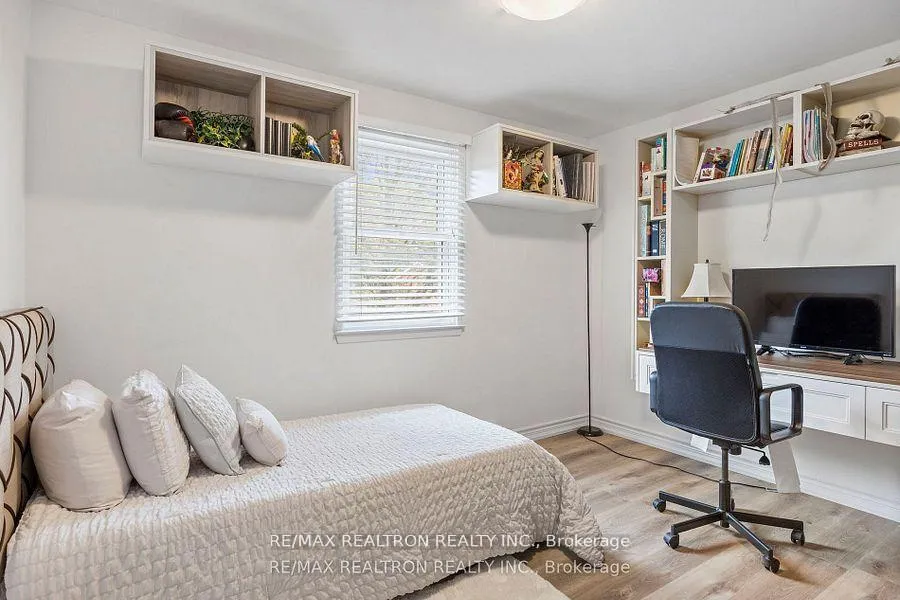 Photo 28 of 20 Harper Way, Markham, Aileen-Willowbrook — HOMEH