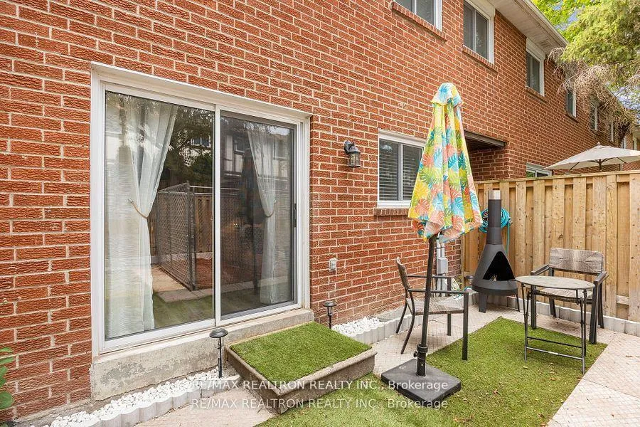 Photo 34 of 20 Harper Way, Markham, Aileen-Willowbrook — HOMEH