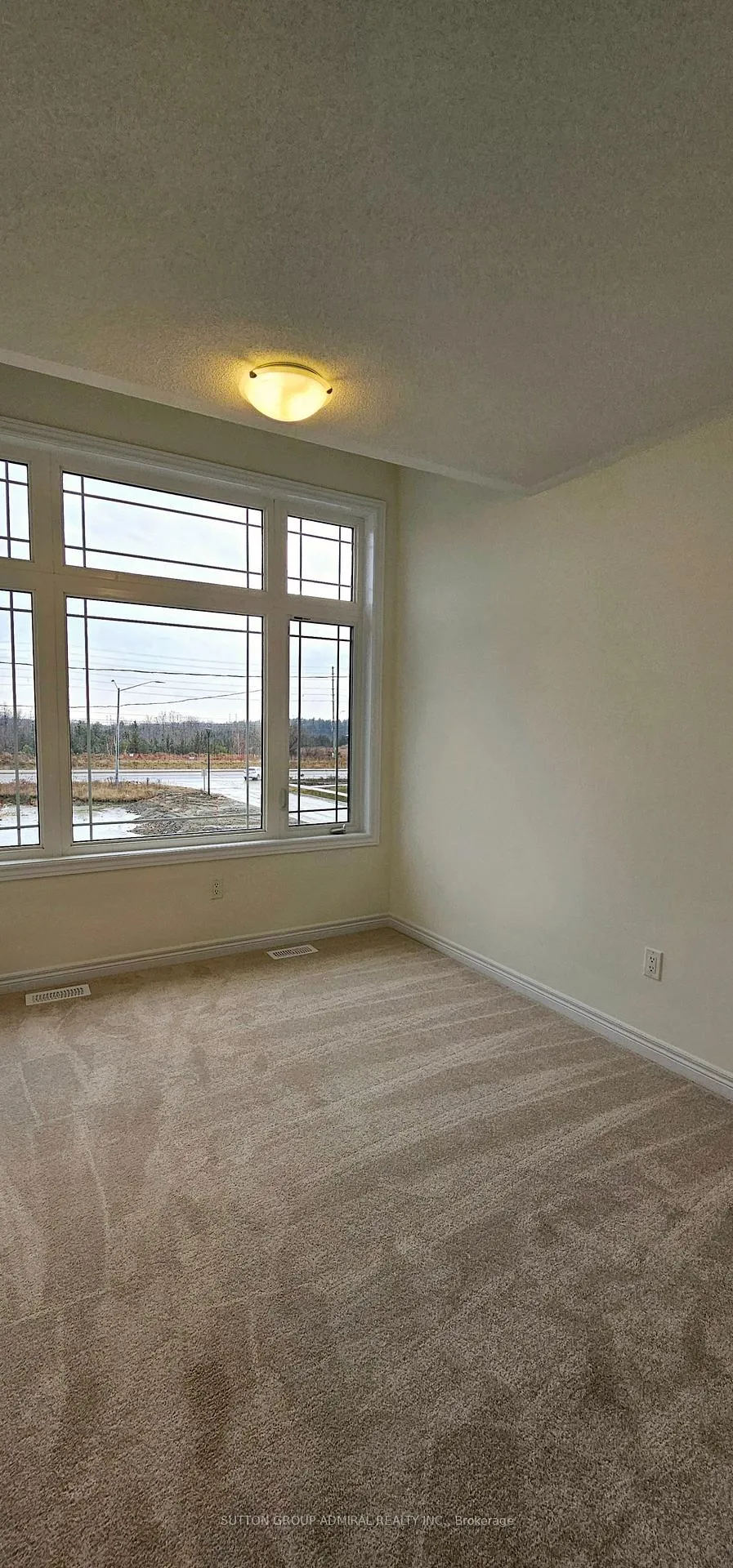 Photo 26 of 1004 Crowsnest Hollow, Pickering, Rural Pickering — HOMEH