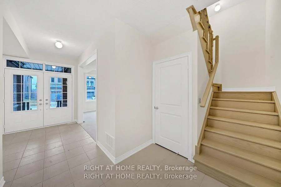Photo 7 of 2650 Delphinium Trail, Pickering, Rural Pickering — HOMEH