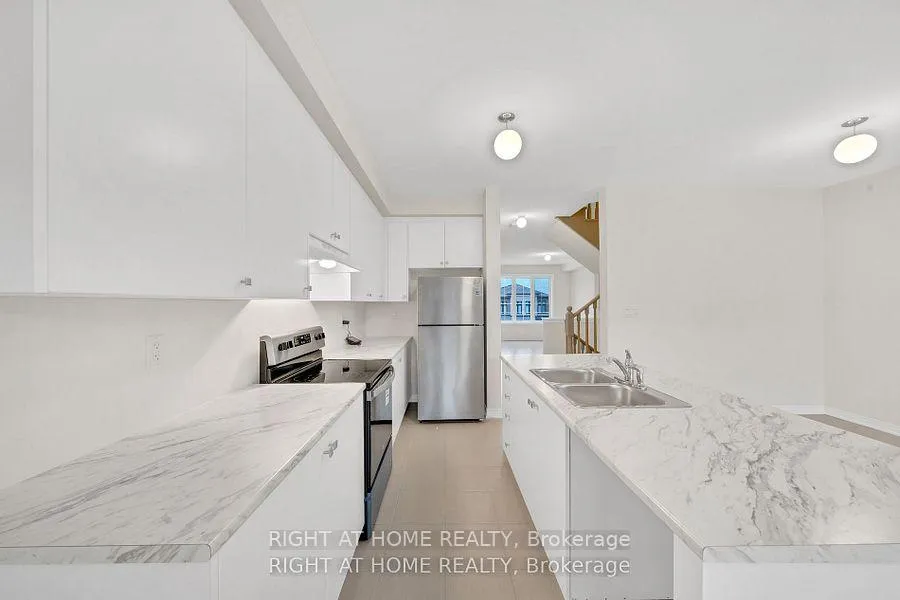 Photo 15 of 2650 Delphinium Trail, Pickering, Rural Pickering — HOMEH