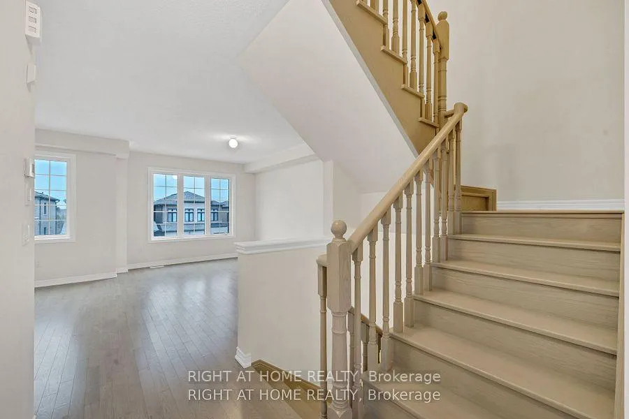 Photo 18 of 2650 Delphinium Trail, Pickering, Rural Pickering — HOMEH