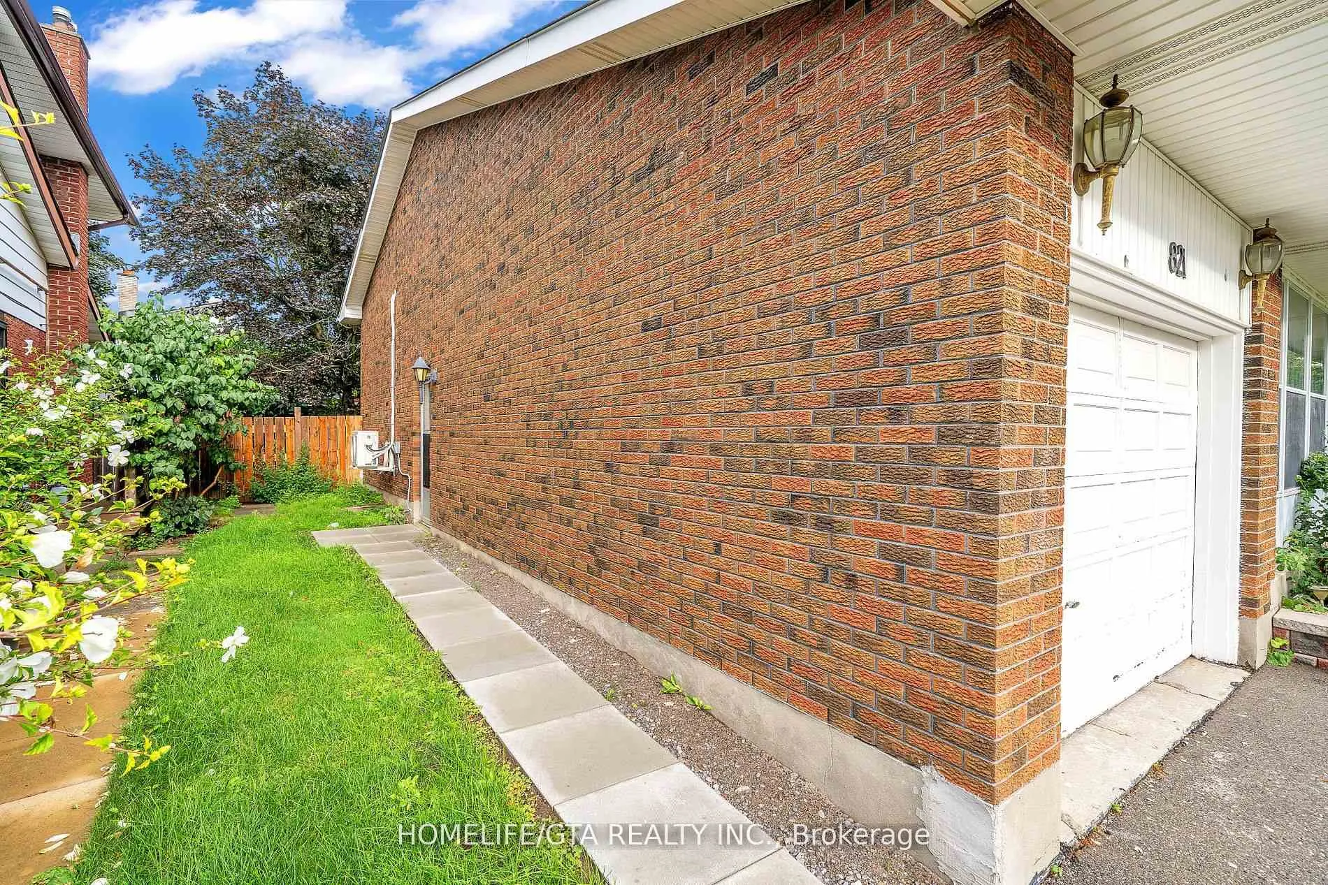 Photo 2 of Unit Basement, 821 Ferndale Street, Oshawa, Northglen — HOMEH
