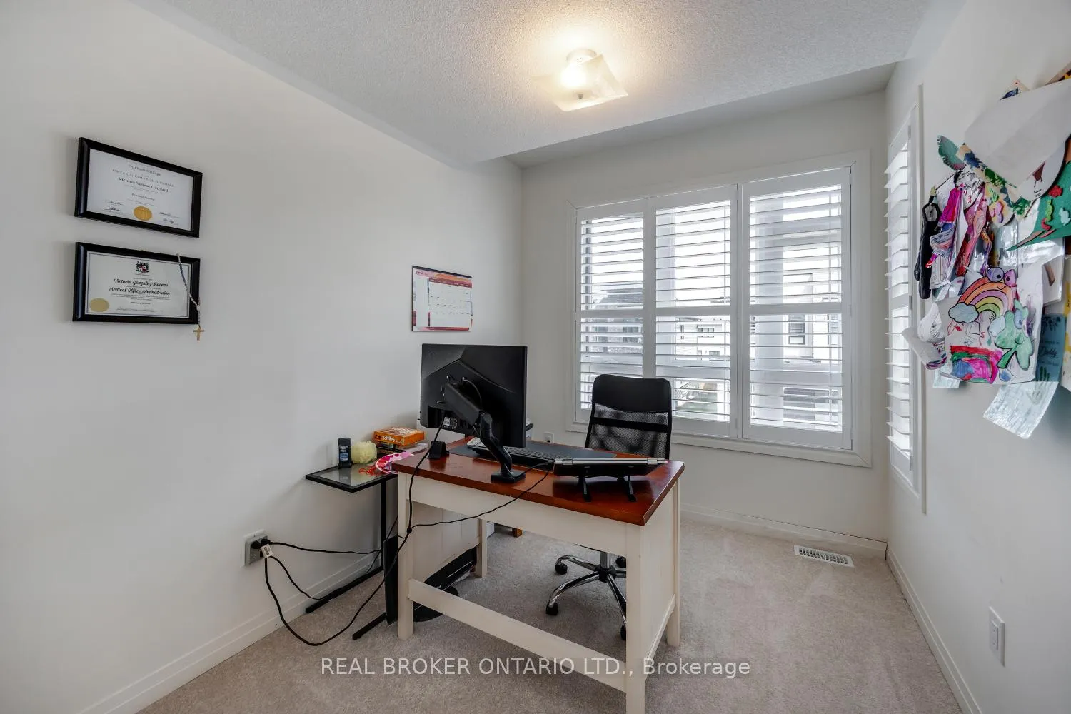Photo 18 of 95 Caspian Square, Clarington, Bowmanville — HOMEH