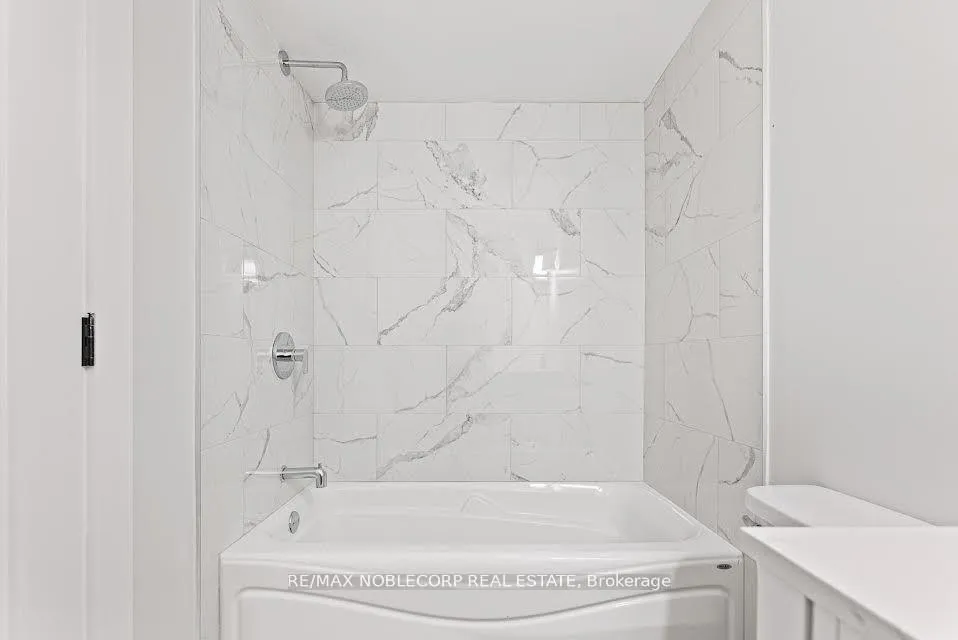 Photo 12 of Unit 4, 108 Enderby Road, Toronto, East End-Danforth — HOMEH