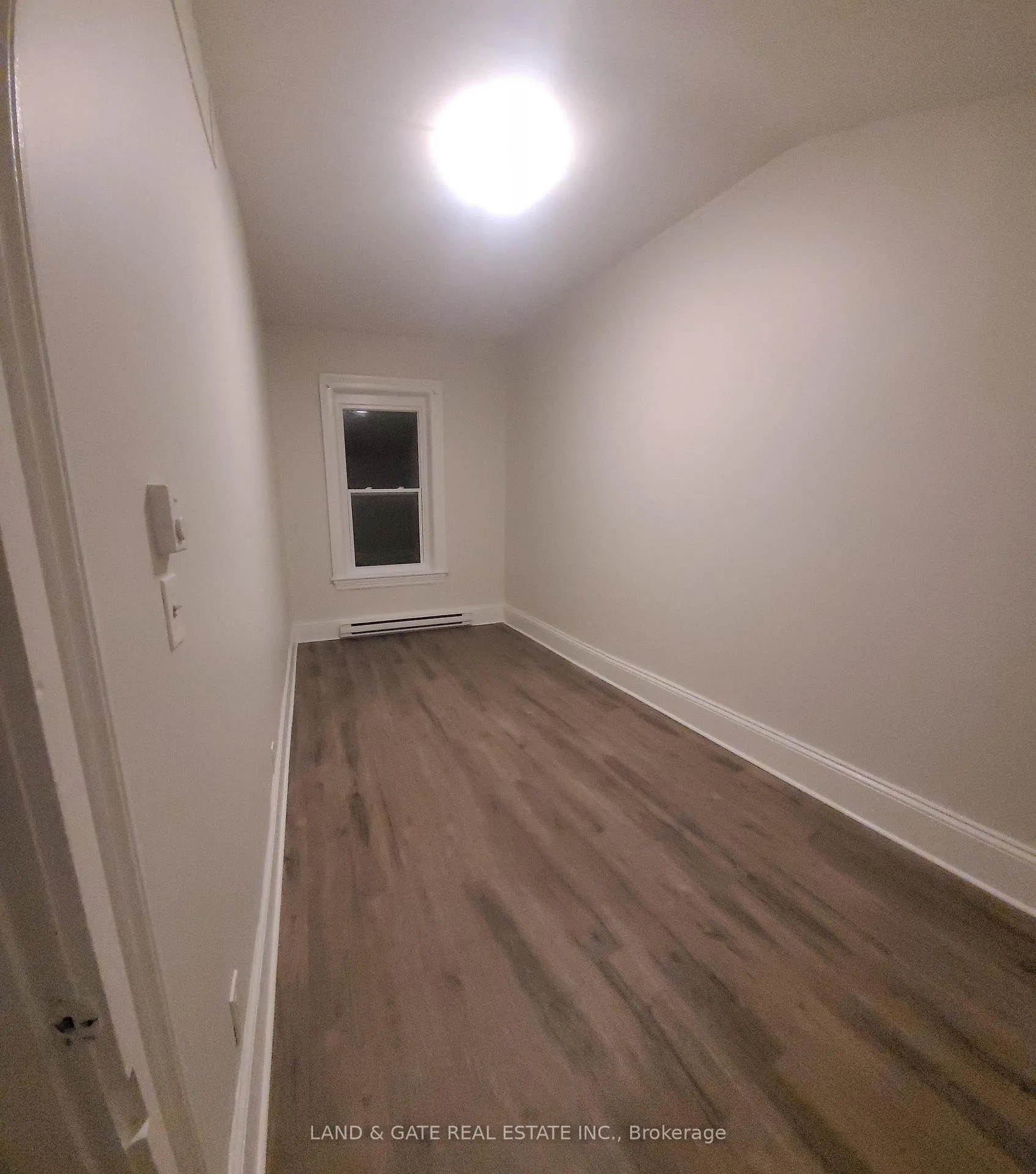 Photo 11 of Unit 1, 47 King Street E, Clarington, Bowmanville — HOMEH