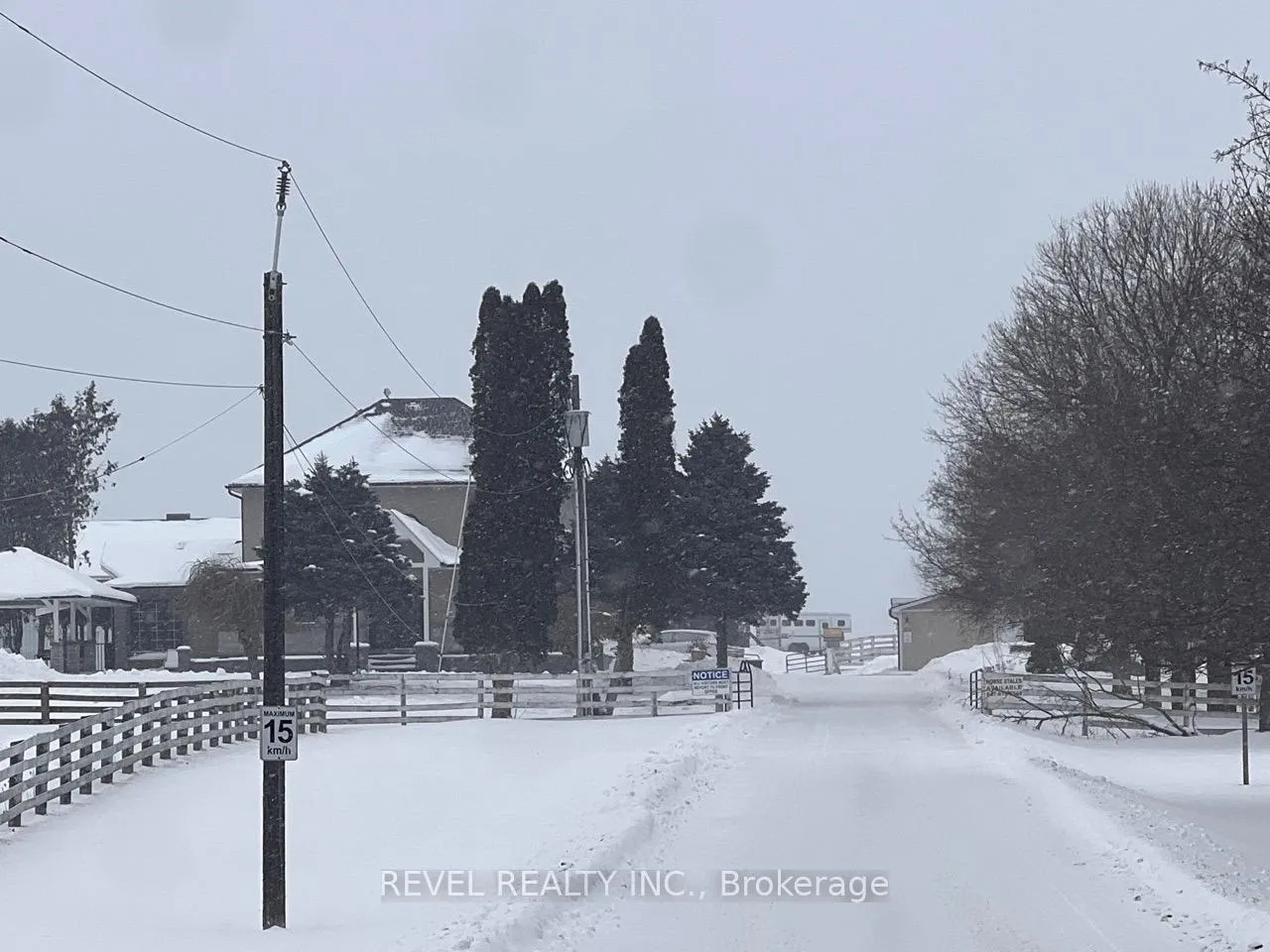 Photo 3 of 10207 Guelph Line, Milton, Campbellville — HOMEH