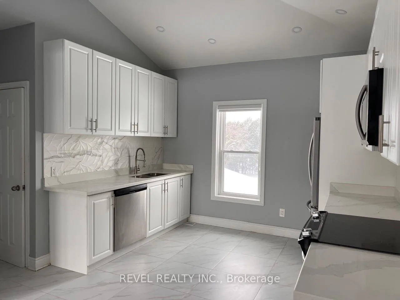 Photo 13 of 10207 Guelph Line, Milton, Campbellville — HOMEH