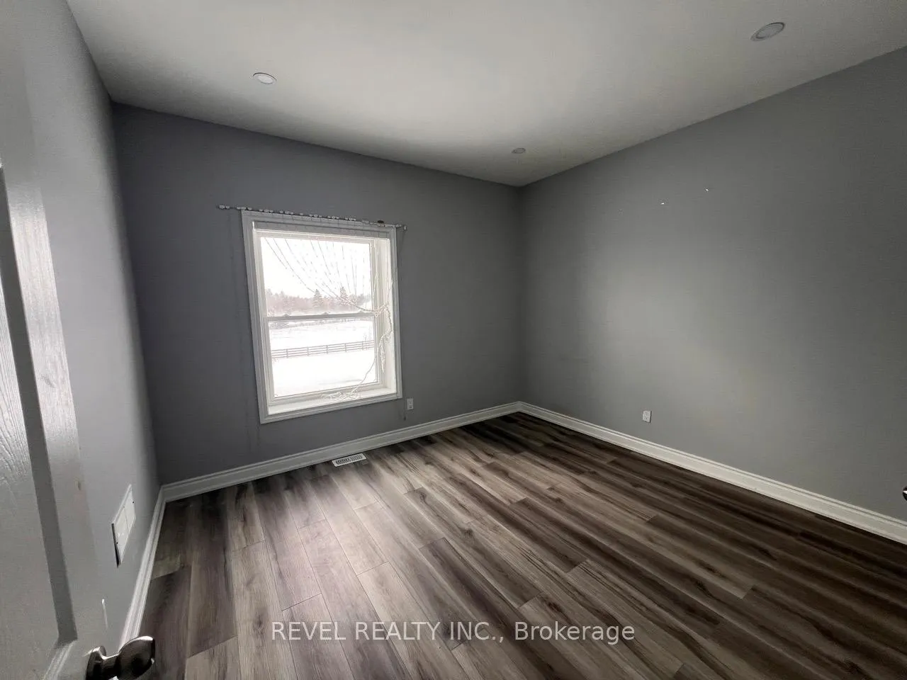 Photo 16 of 10207 Guelph Line, Milton, Campbellville — HOMEH