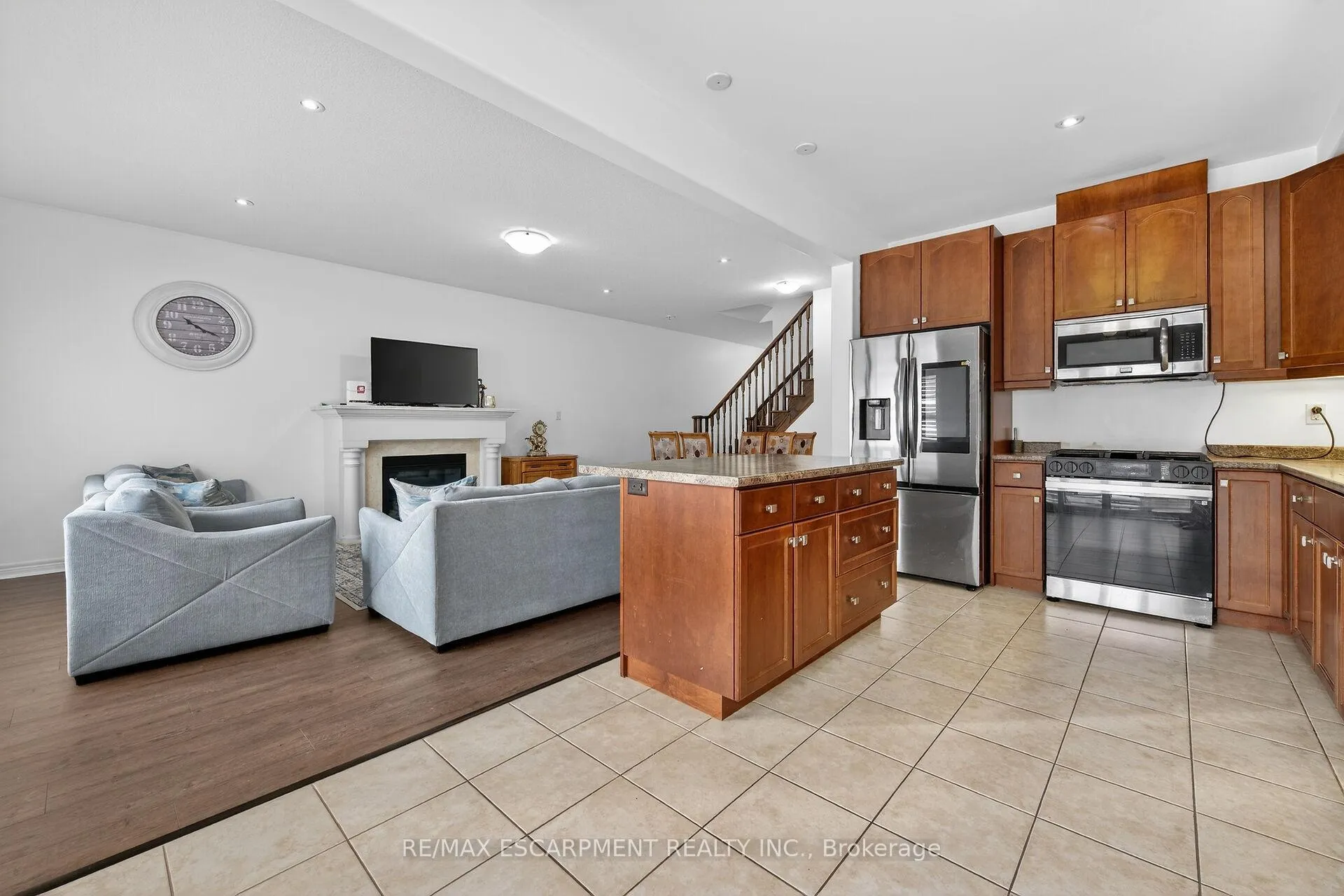 Photo 16 of 63 Chamomile Drive, Hamilton, Eleanor — HOMEH