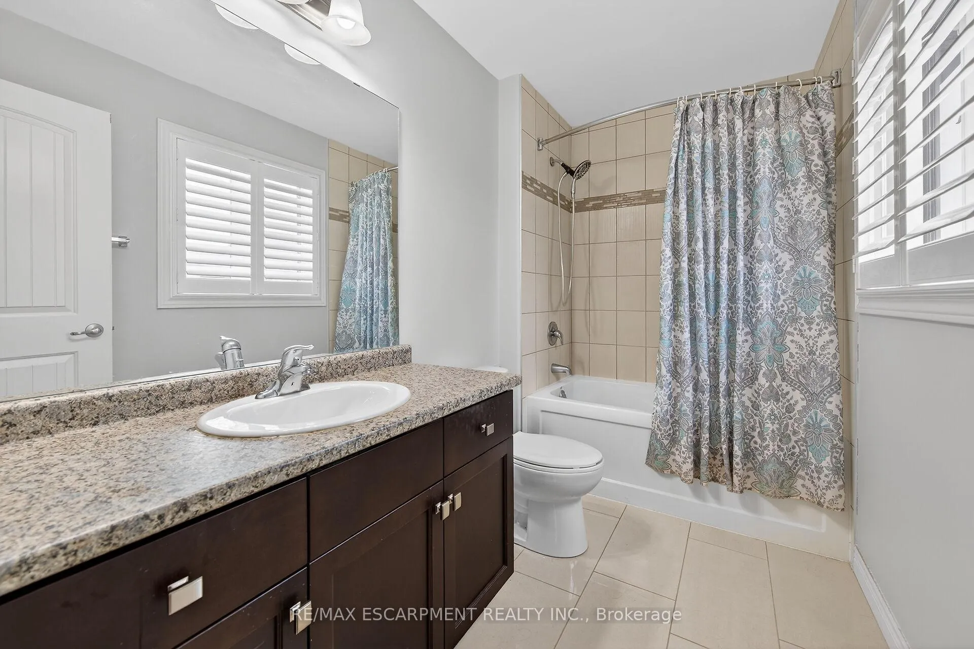 Photo 27 of 63 Chamomile Drive, Hamilton, Eleanor — HOMEH