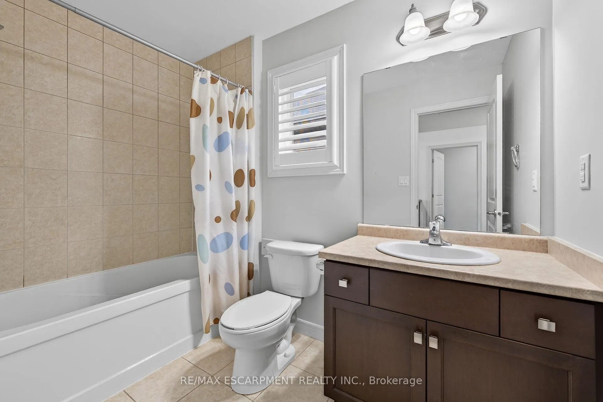 Photo 31 of 63 Chamomile Drive, Hamilton, Eleanor — HOMEH