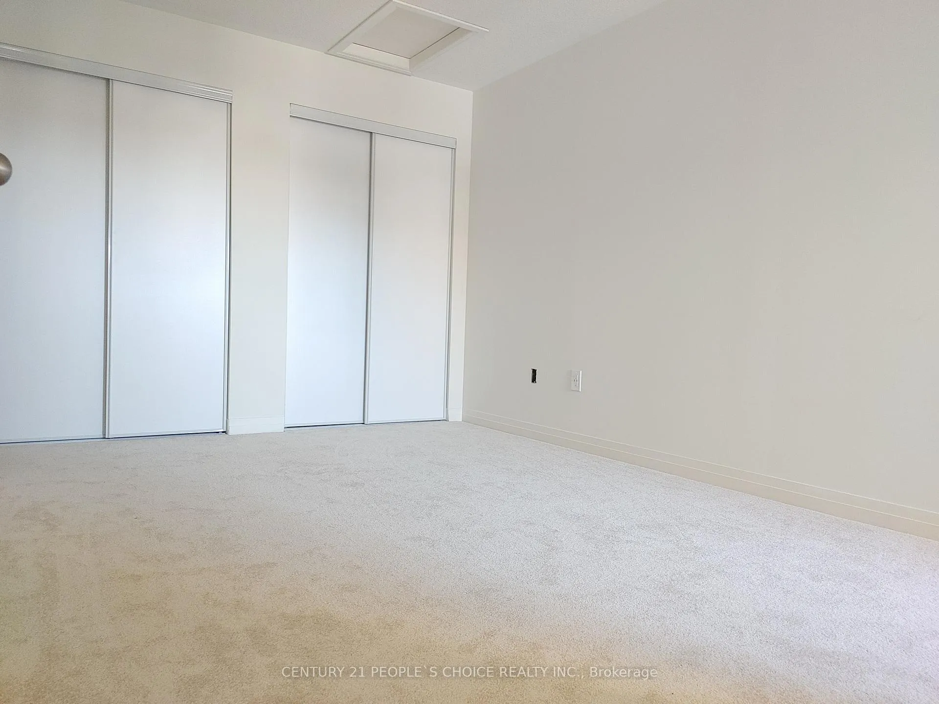 Photo 12 of 204 Lord Elgin Lane, Clarington, Bowmanville — HOMEH