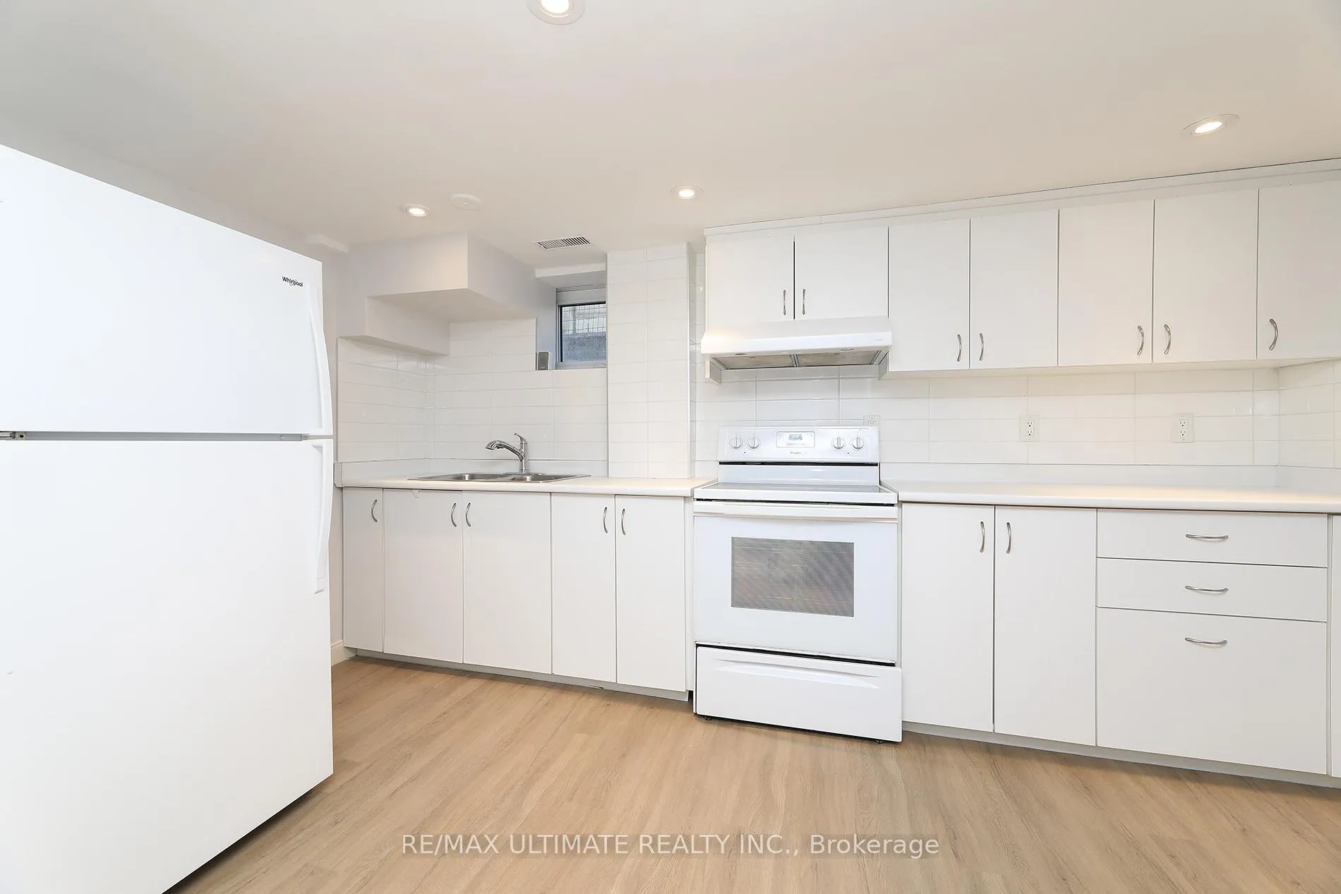 Photo 7 of Unit Basement, 229 Rusholme Road S, Toronto, Dufferin Grove — HOMEH