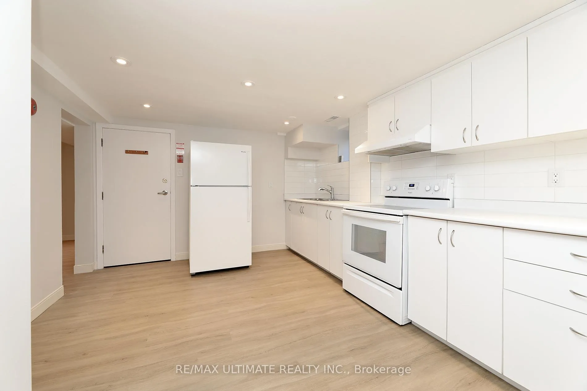 Photo 8 of Unit Basement, 229 Rusholme Road S, Toronto, Dufferin Grove — HOMEH