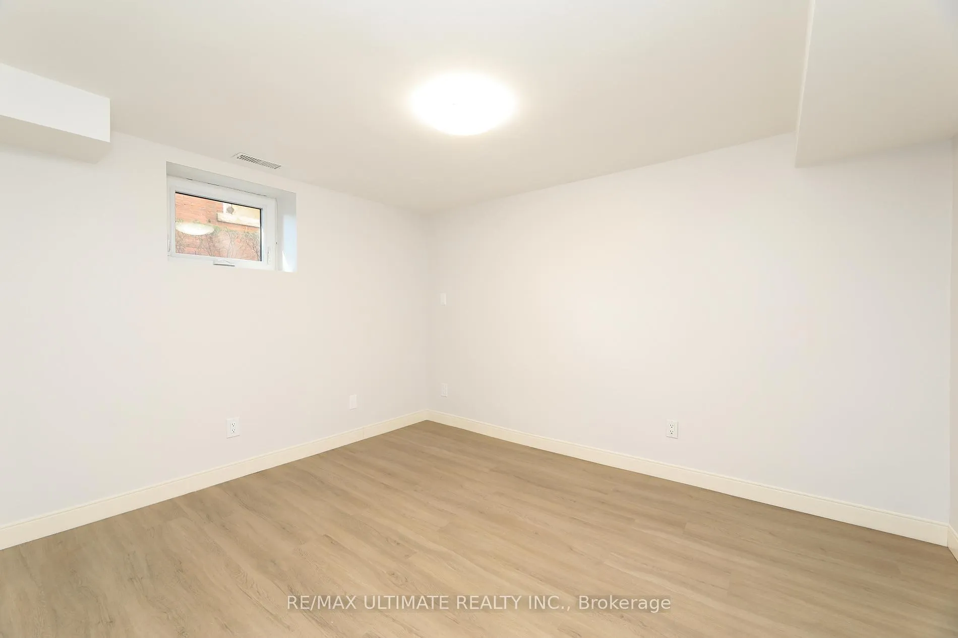 Photo 9 of Unit Basement, 229 Rusholme Road S, Toronto, Dufferin Grove — HOMEH