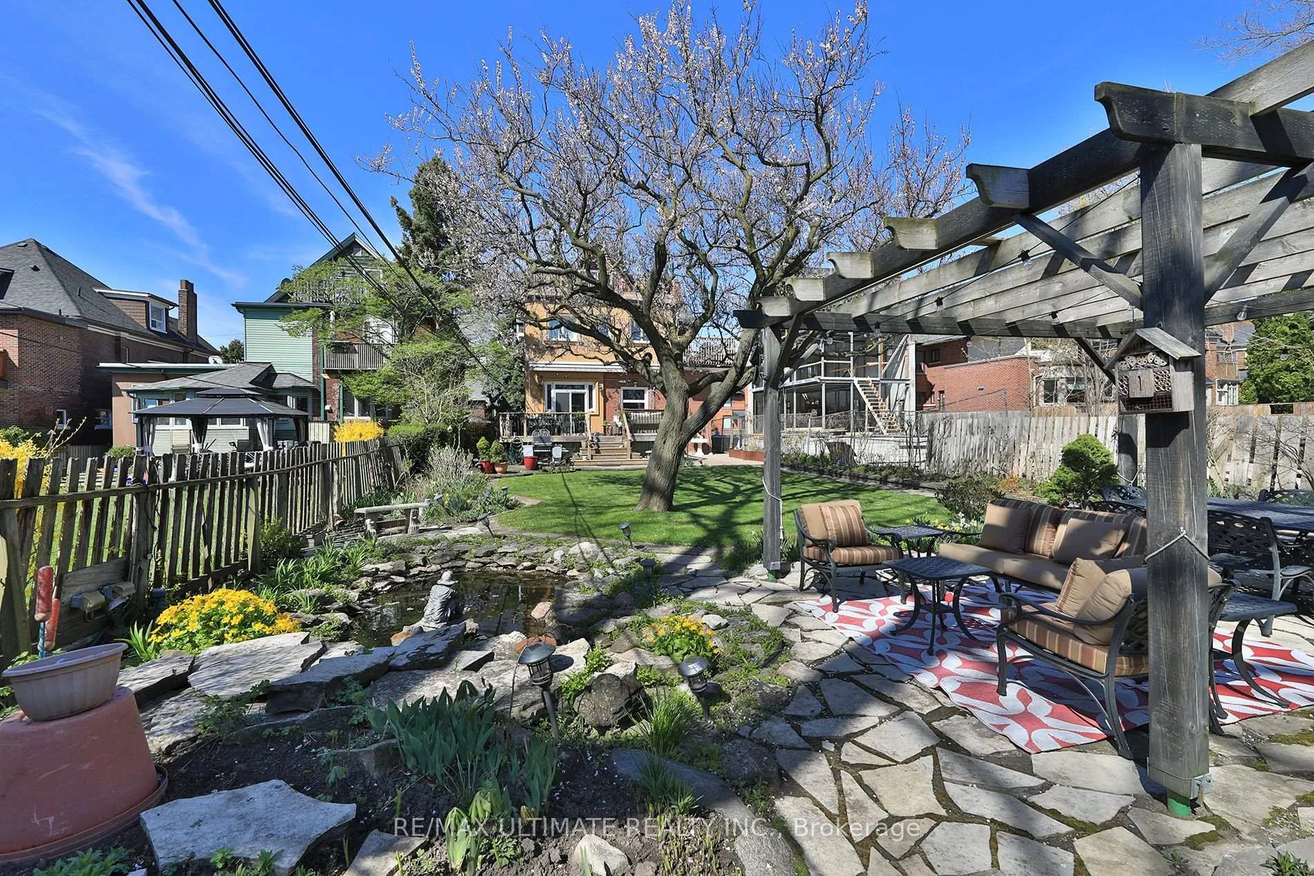 Photo 19 of Unit Basement, 229 Rusholme Road S, Toronto, Dufferin Grove — HOMEH