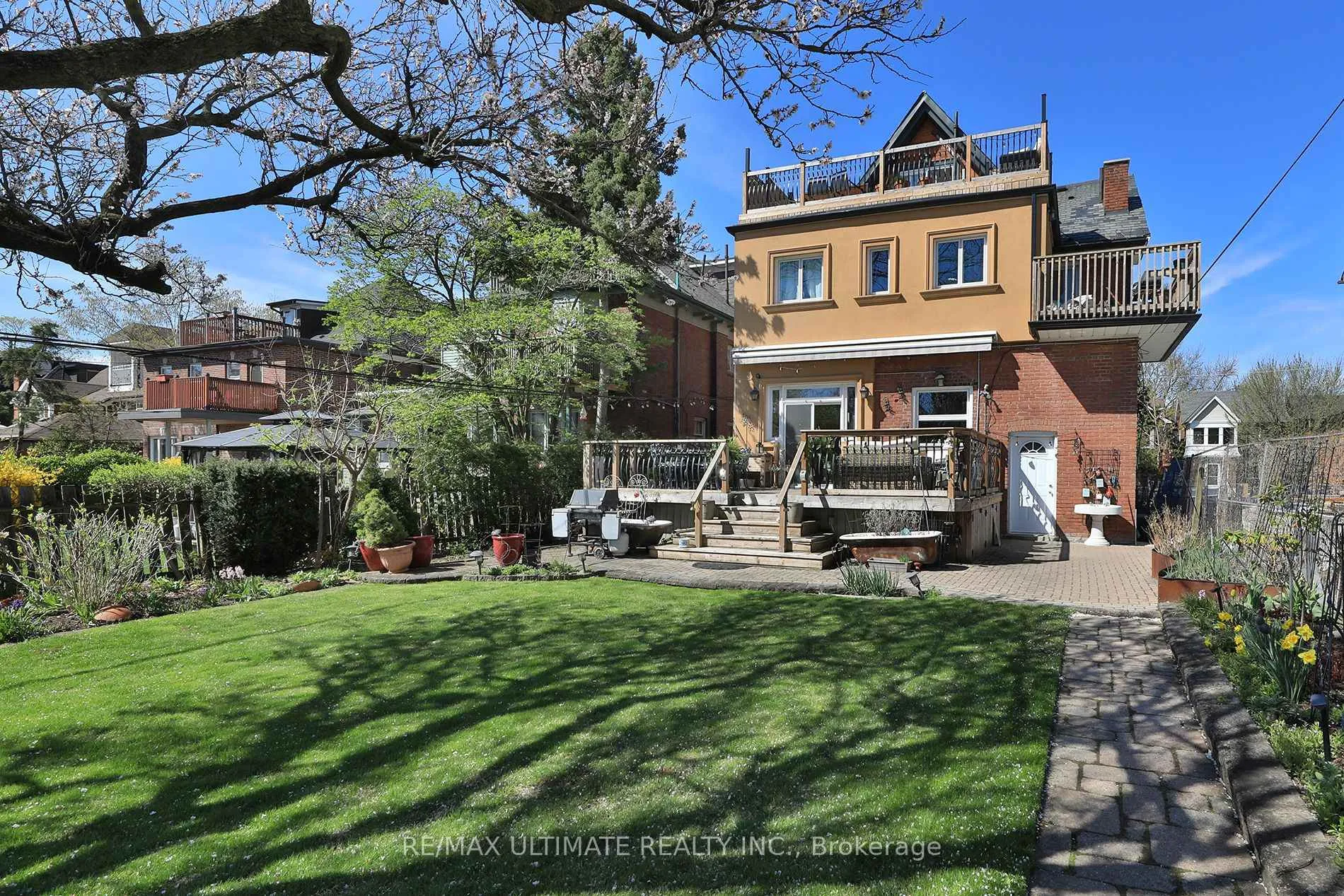 Photo 20 of Unit Basement, 229 Rusholme Road S, Toronto, Dufferin Grove — HOMEH