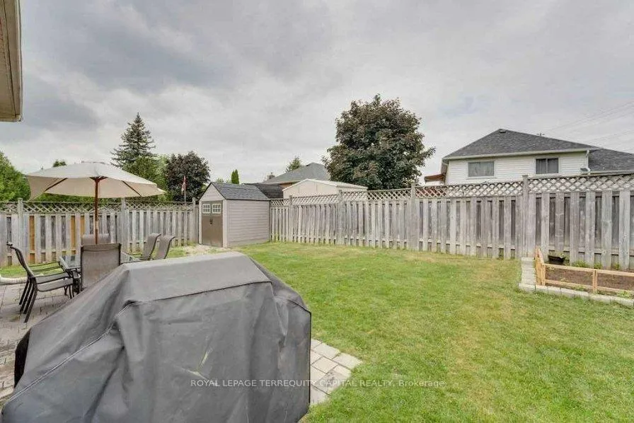 Photo 11 of Unit Upper, 10 Ingram Court, Barrie, Painswick North — HOMEH