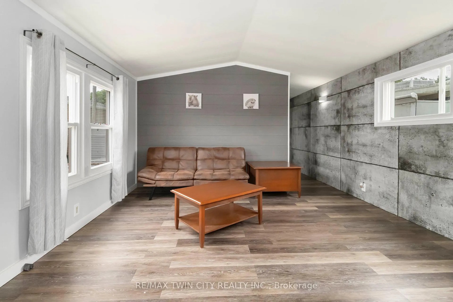 Photo 11 of Unit 243, 99 Fourth Concession Road, Brant, Burford — HOMEH