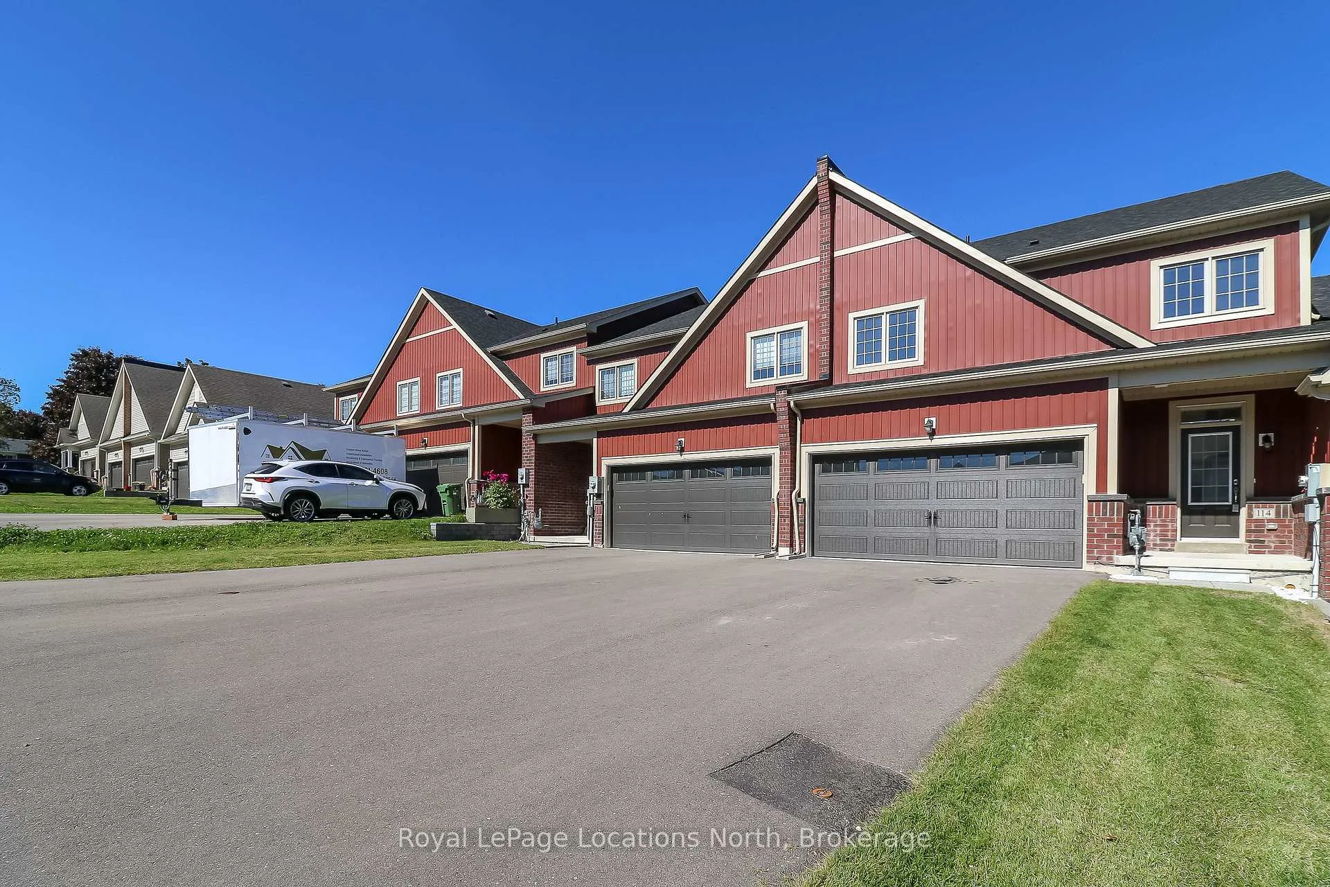Photo 2 of 114 Stonebrook Way, Grey Highlands — HOMEH