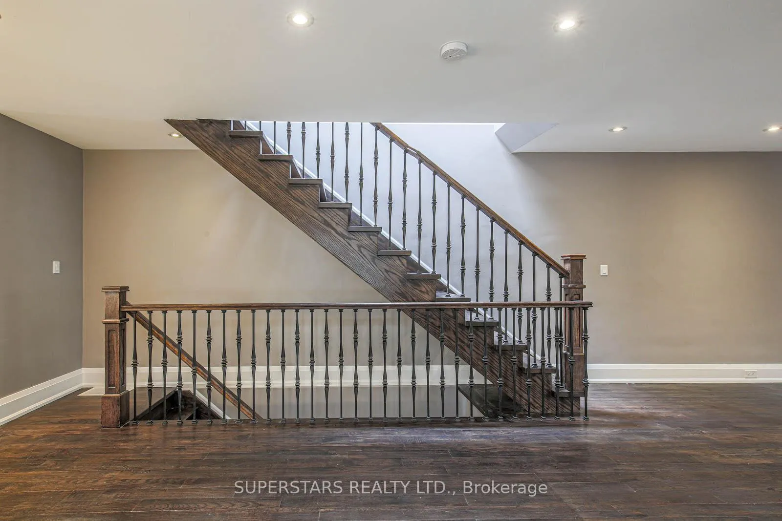 Photo 6 of 235 Victor Avenue, Toronto, North Riverdale — HOMEH