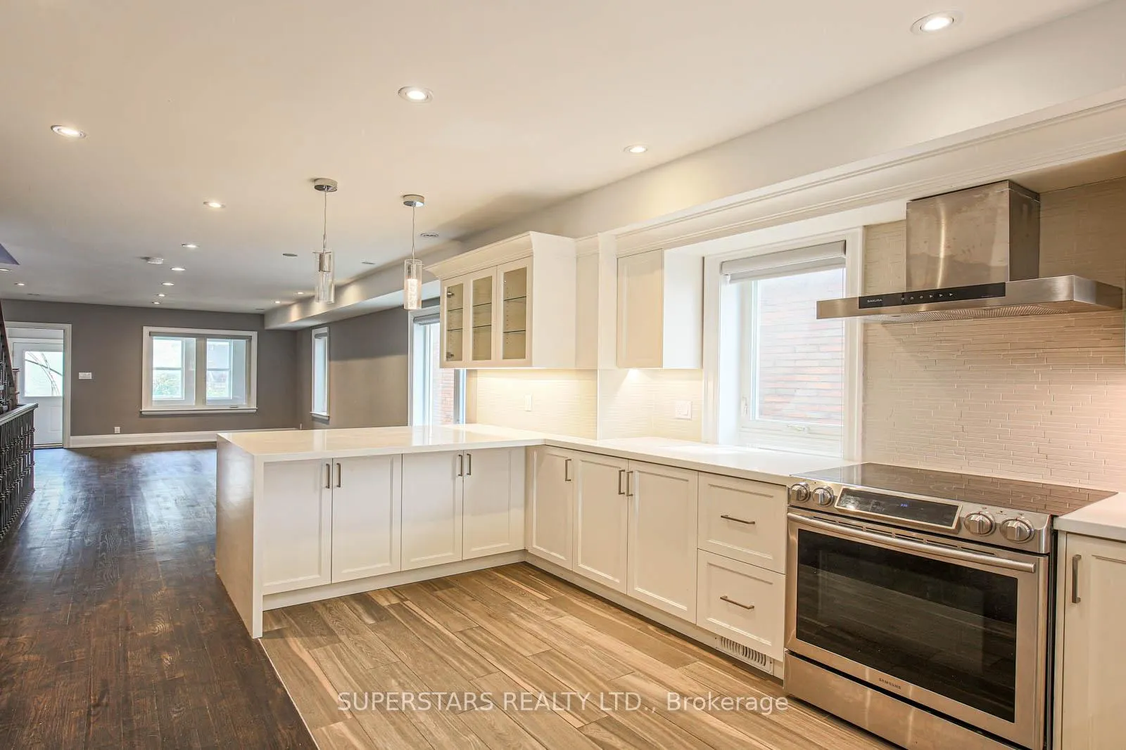 Photo 8 of 235 Victor Avenue, Toronto, North Riverdale — HOMEH