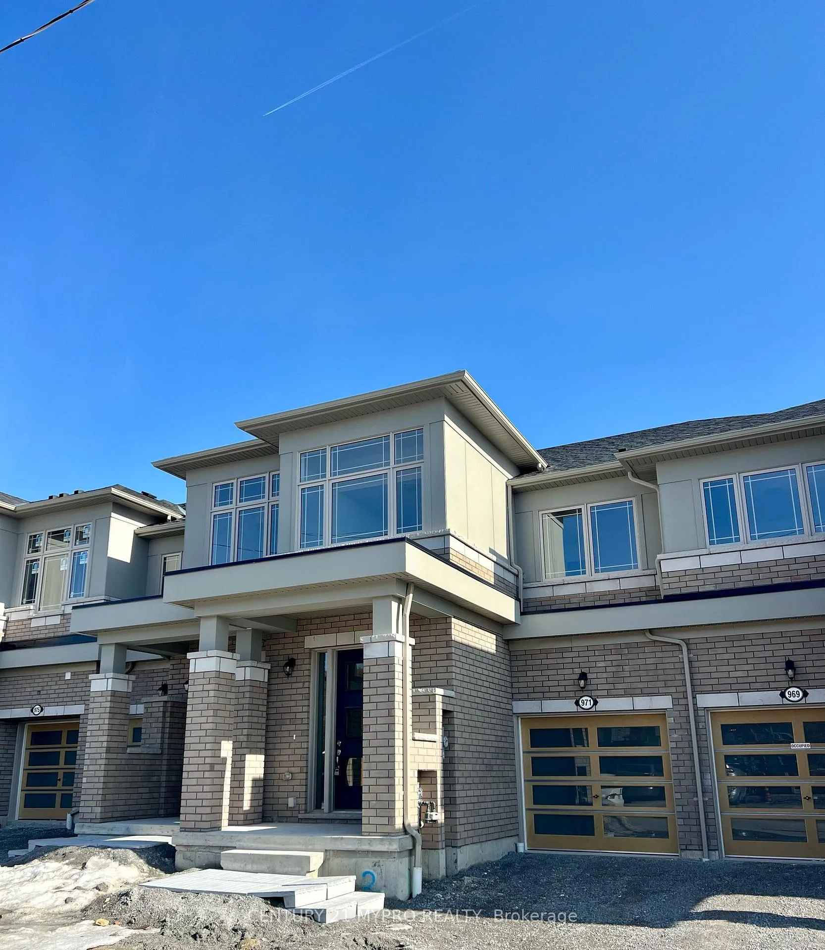 Photo 1 of 971 Elizabeth Mackenzie Drive, Pickering, Rural Pickering — HOMEH