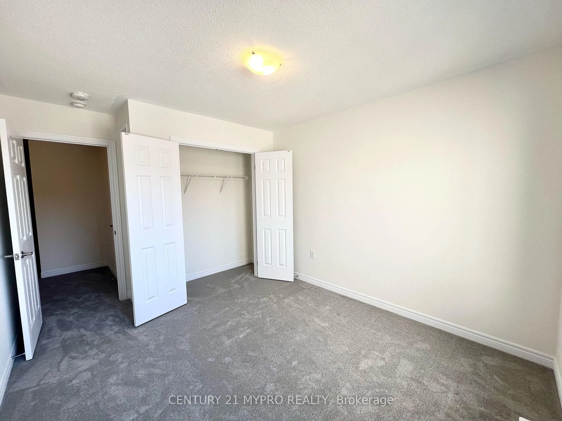 Photo 16 of 971 Elizabeth Mackenzie Drive, Pickering, Rural Pickering — HOMEH