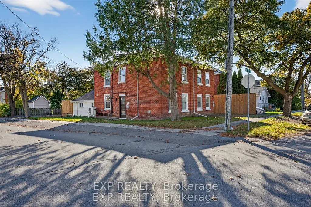 Photo 2 of 21 Railway Terrace, Belleville, Belleville Ward — HOMEH