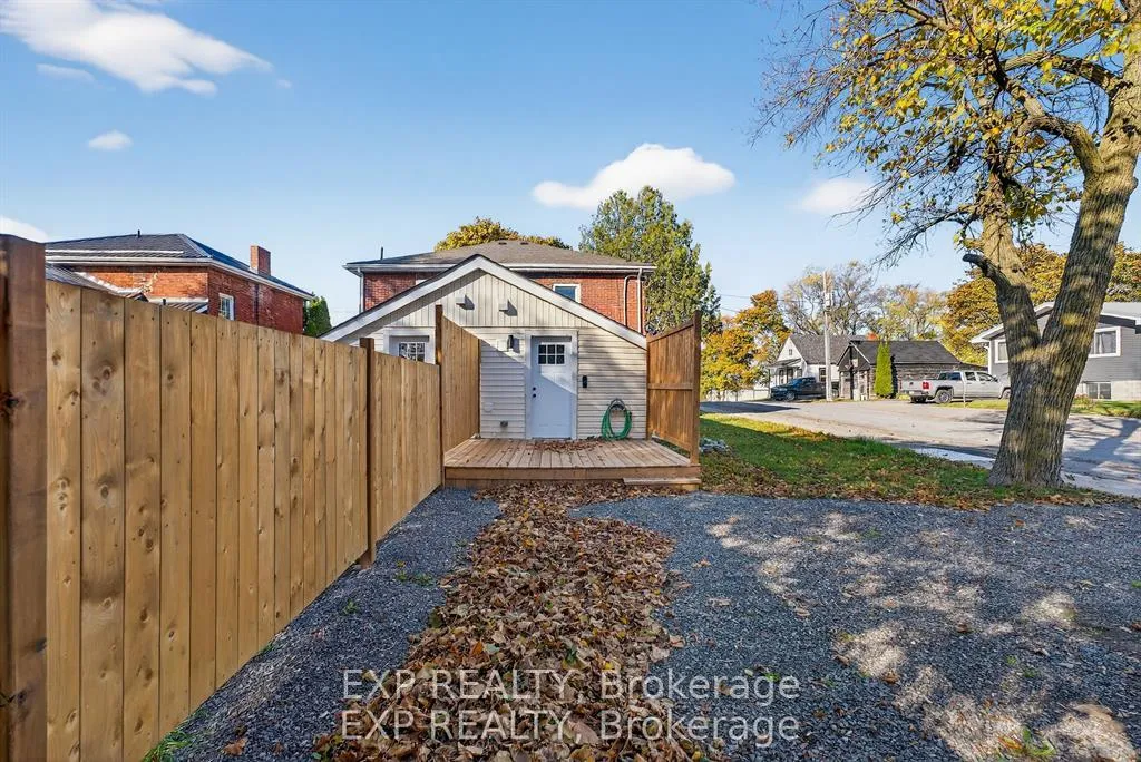 Photo 4 of 21 Railway Terrace, Belleville, Belleville Ward — HOMEH
