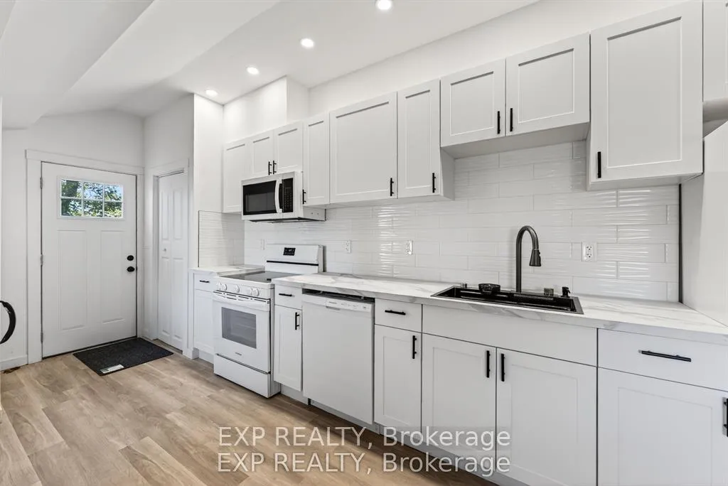 Photo 6 of 21 Railway Terrace, Belleville, Belleville Ward — HOMEH