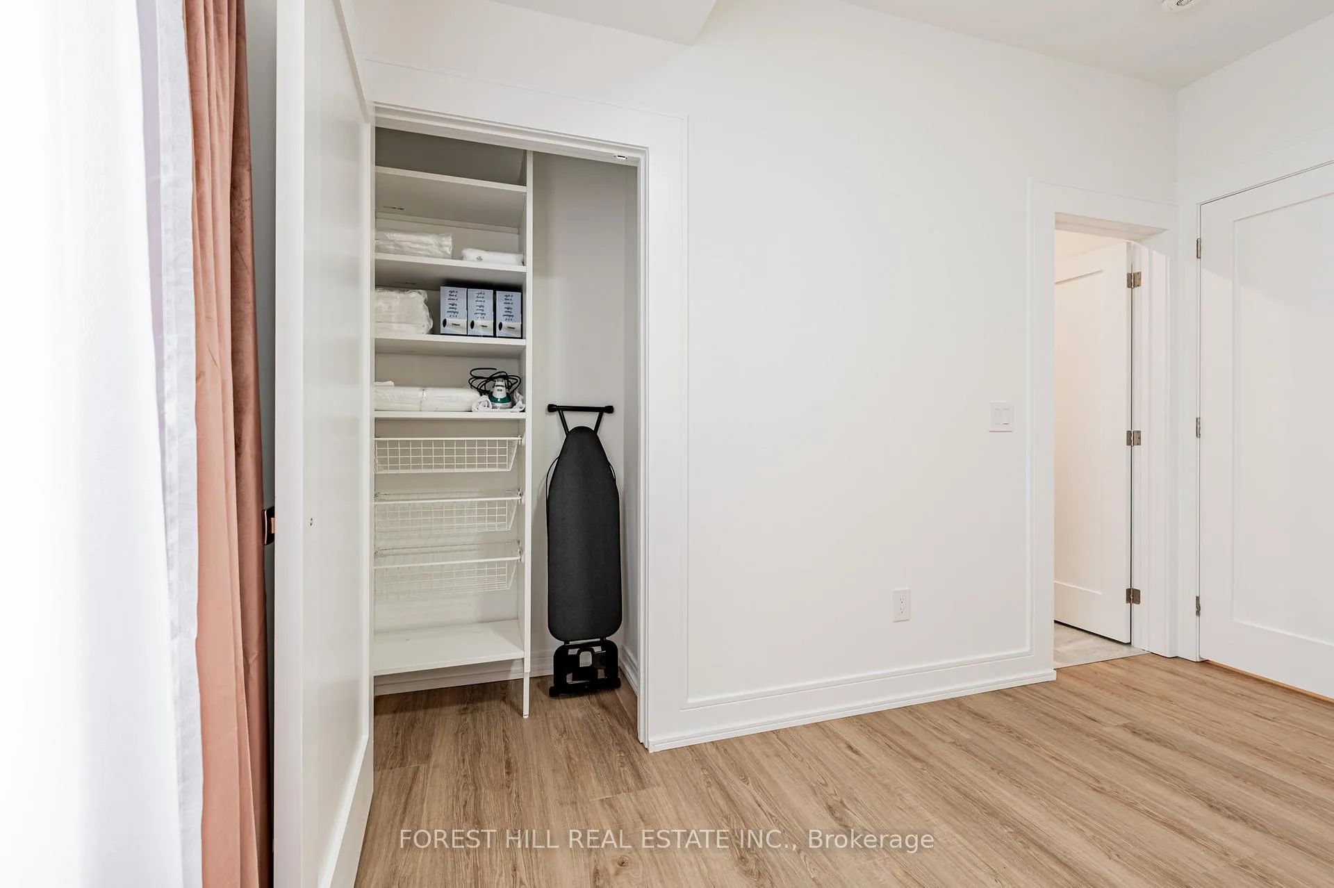 Photo 17 of Unit Unit 4, 171 Cedric Avenue, Toronto, Oakwood Village — HOMEH