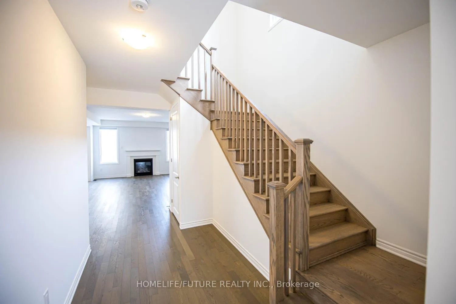 Photo 6 of 3309 Marchington Square, Pickering, Rural Pickering — HOMEH