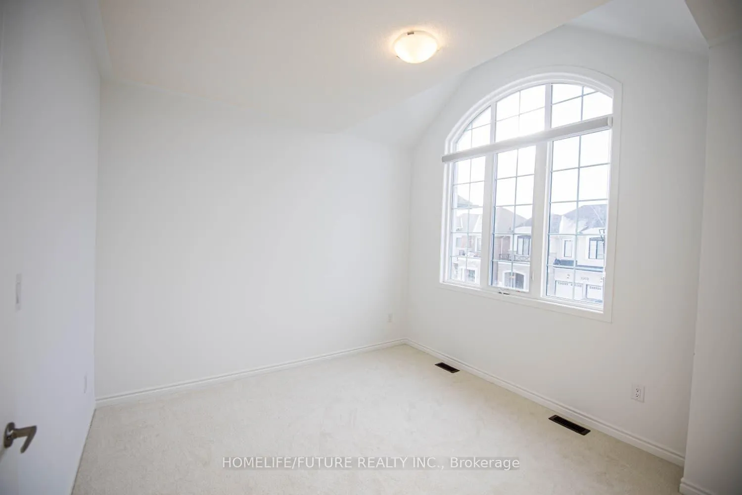 Photo 9 of 3309 Marchington Square, Pickering, Rural Pickering — HOMEH