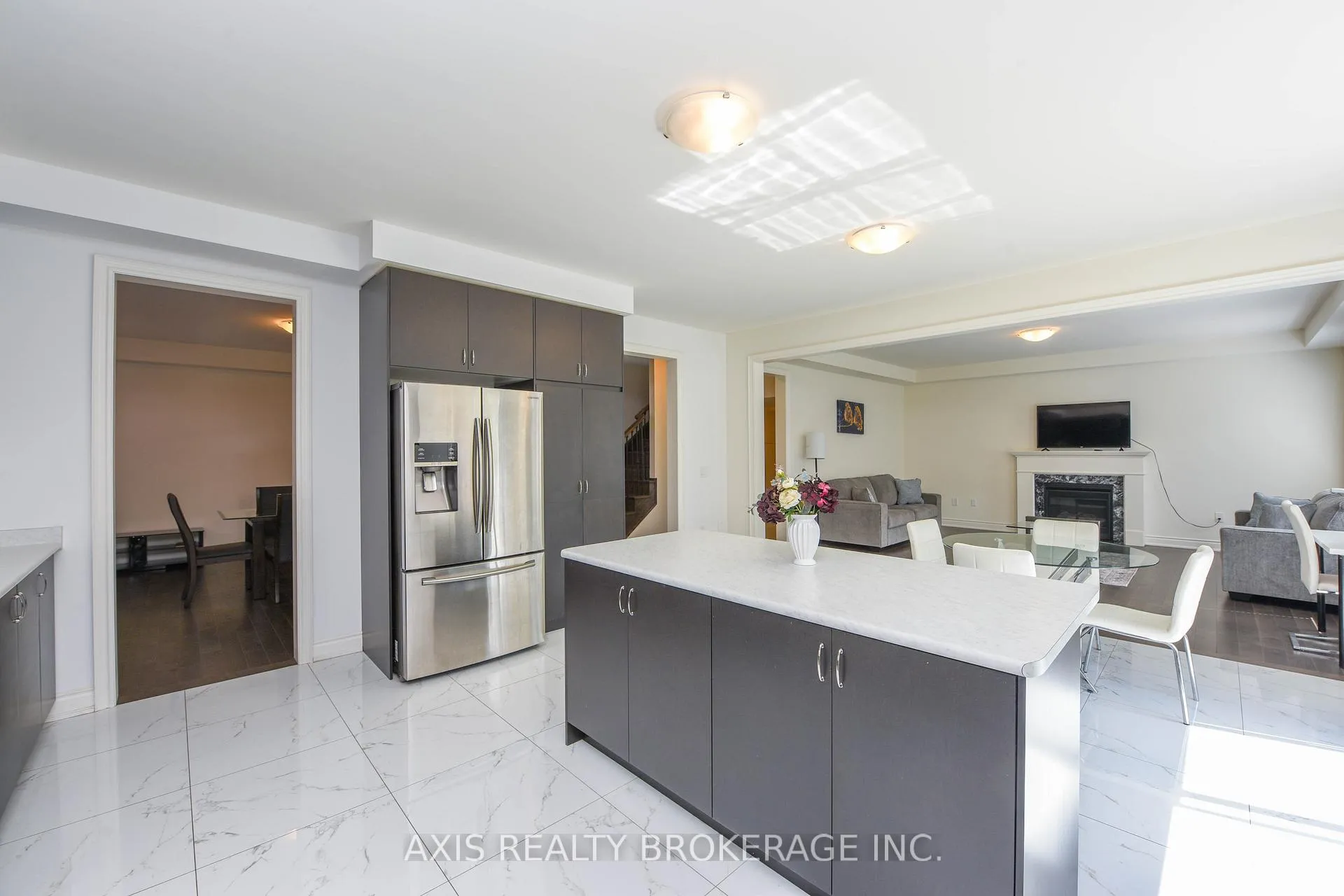 Photo 19 of 1534 Devine Point, Milton, Ford — HOMEH