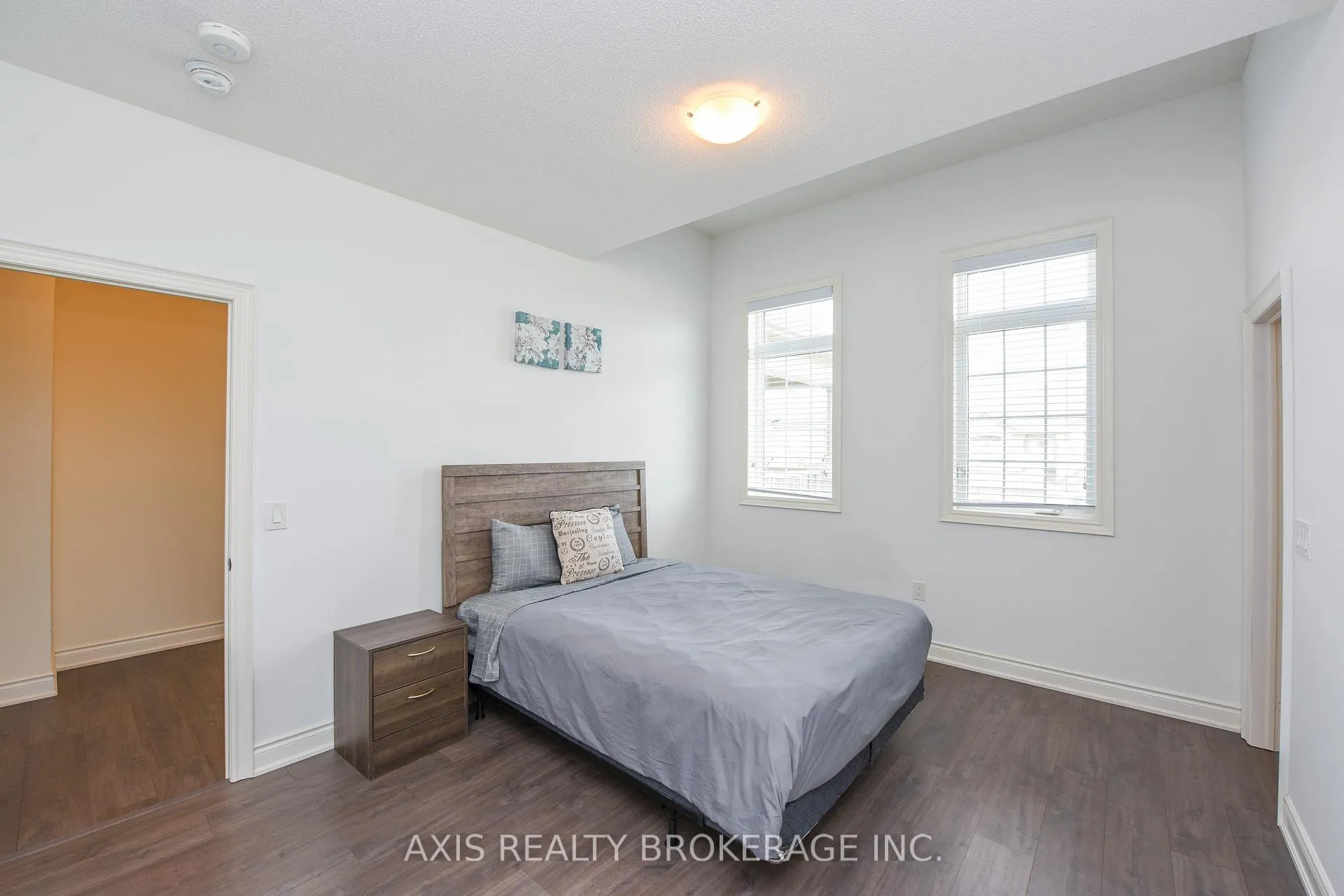 Photo 35 of 1534 Devine Point, Milton, Ford — HOMEH
