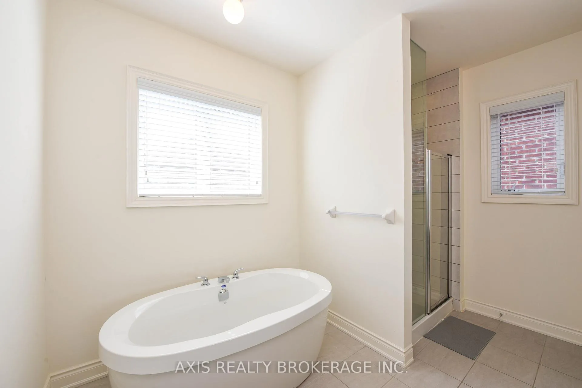 Photo 43 of 1534 Devine Point, Milton, Ford — HOMEH