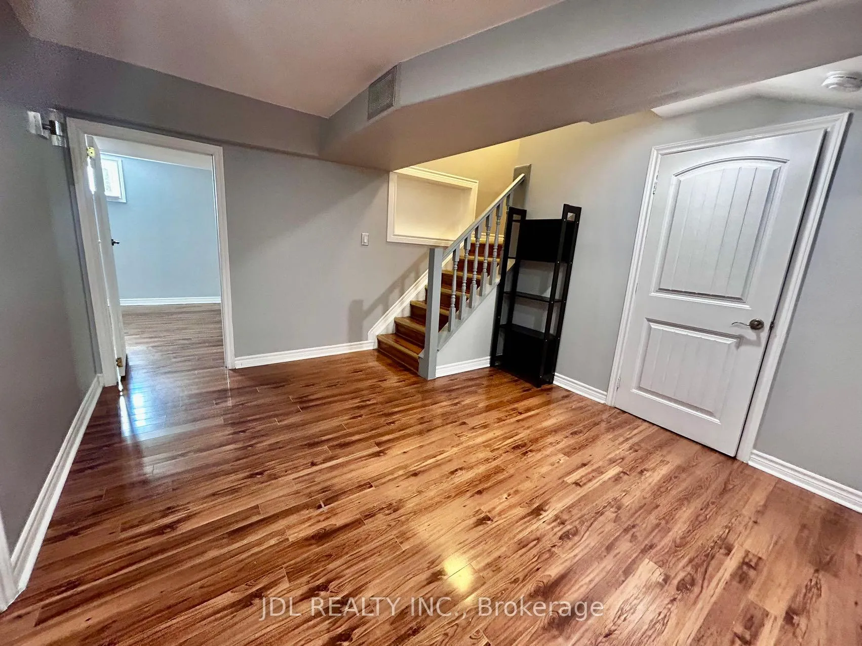 Photo 4 of 29 dunwell Crescent, Ajax, Northeast Ajax — HOMEH
