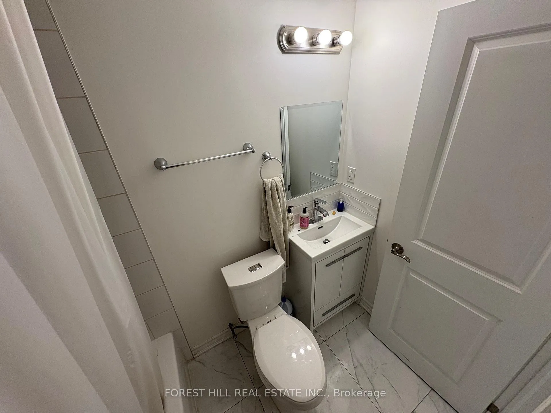 Photo 7 of Unit B, 756 Queen Street, Toronto, Trinity-Bellwoods — HOMEH
